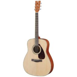 Yamaha F620 Acoustic guitar