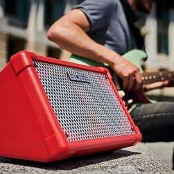 Boss CUBE Street 2-2 x 6.5-inch 10-watt Battery Powered Combo Amp - Red - Image 2