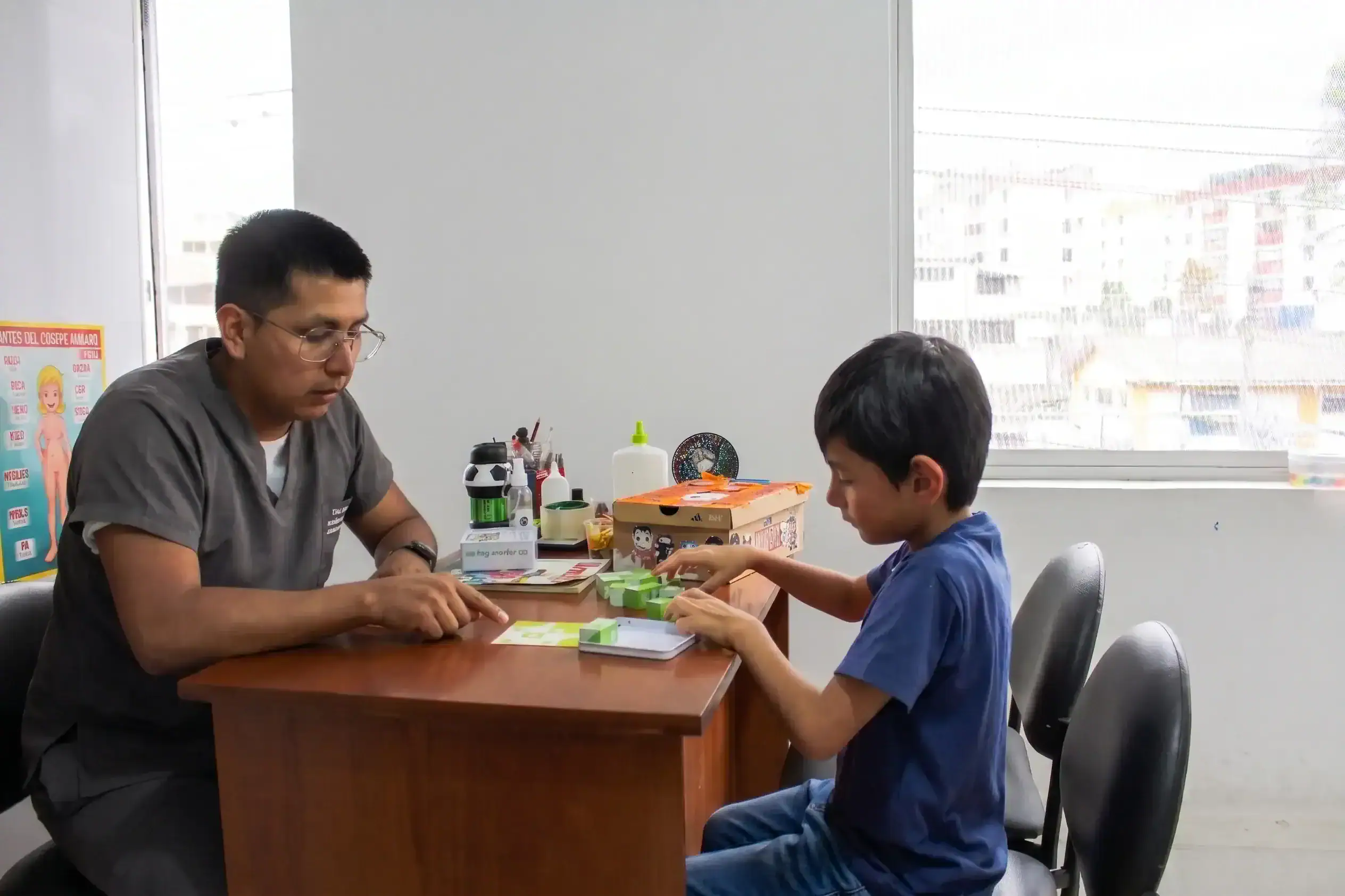 Sesión de Psicología Infantil en CECIT Quito