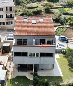 Loft Apartment Postira Haus von aussen