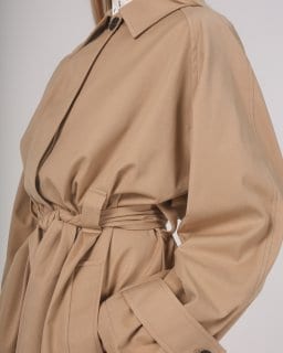 Бежевый тренч свободного кроя для беременных и кормящих Marilyn — изображение 6