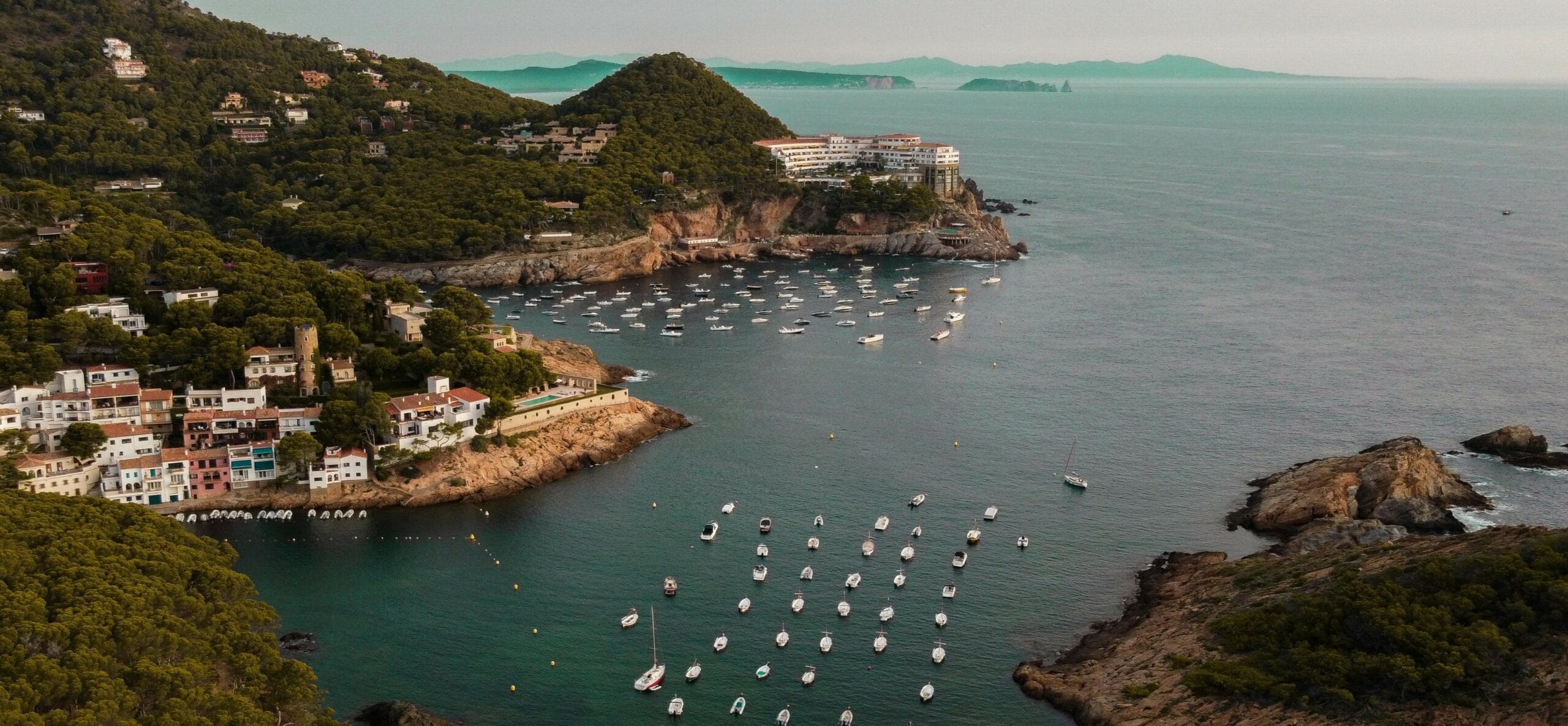 Buceo en Cataluña: Explorando los Secretos Submarinos
