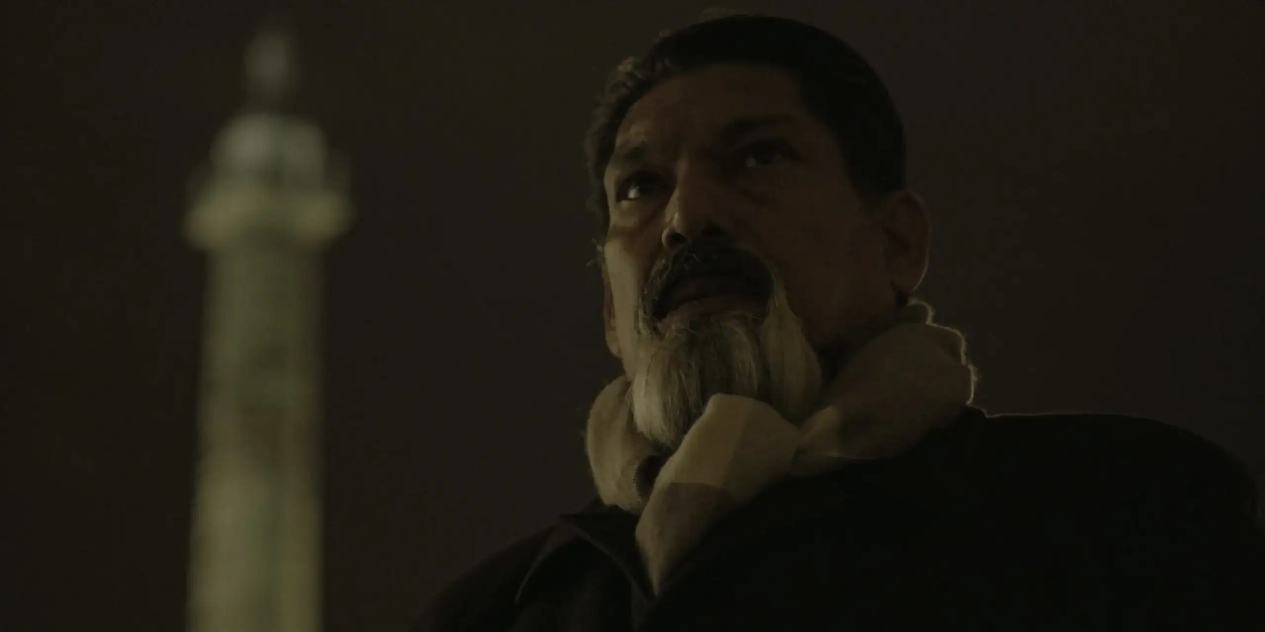 CRÍTICA: ANTONIO BANDEIRA - O POETA DAS CORES