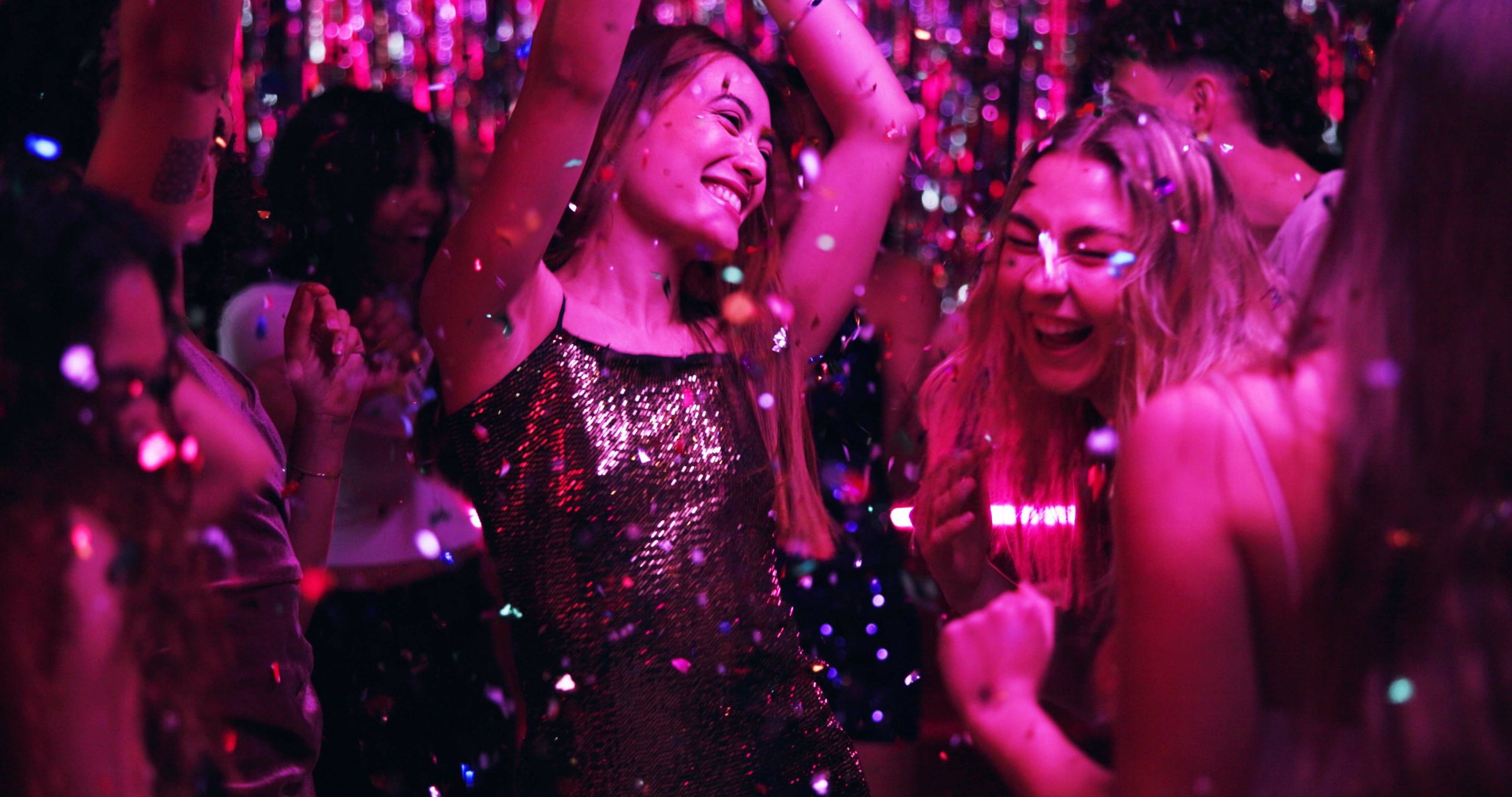NYE 2025 in the UAE: 93 Nightclubs offers, deals and packages 2 NYE Parties in Dubai