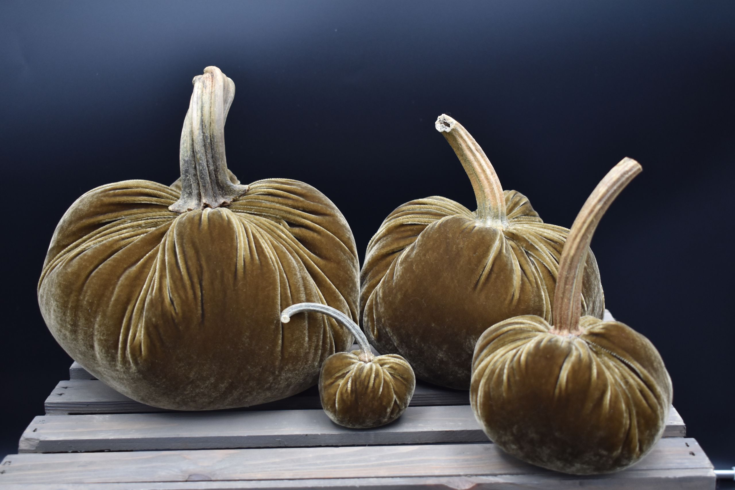 Handmade Saddlewood Pumpkin Size Chart