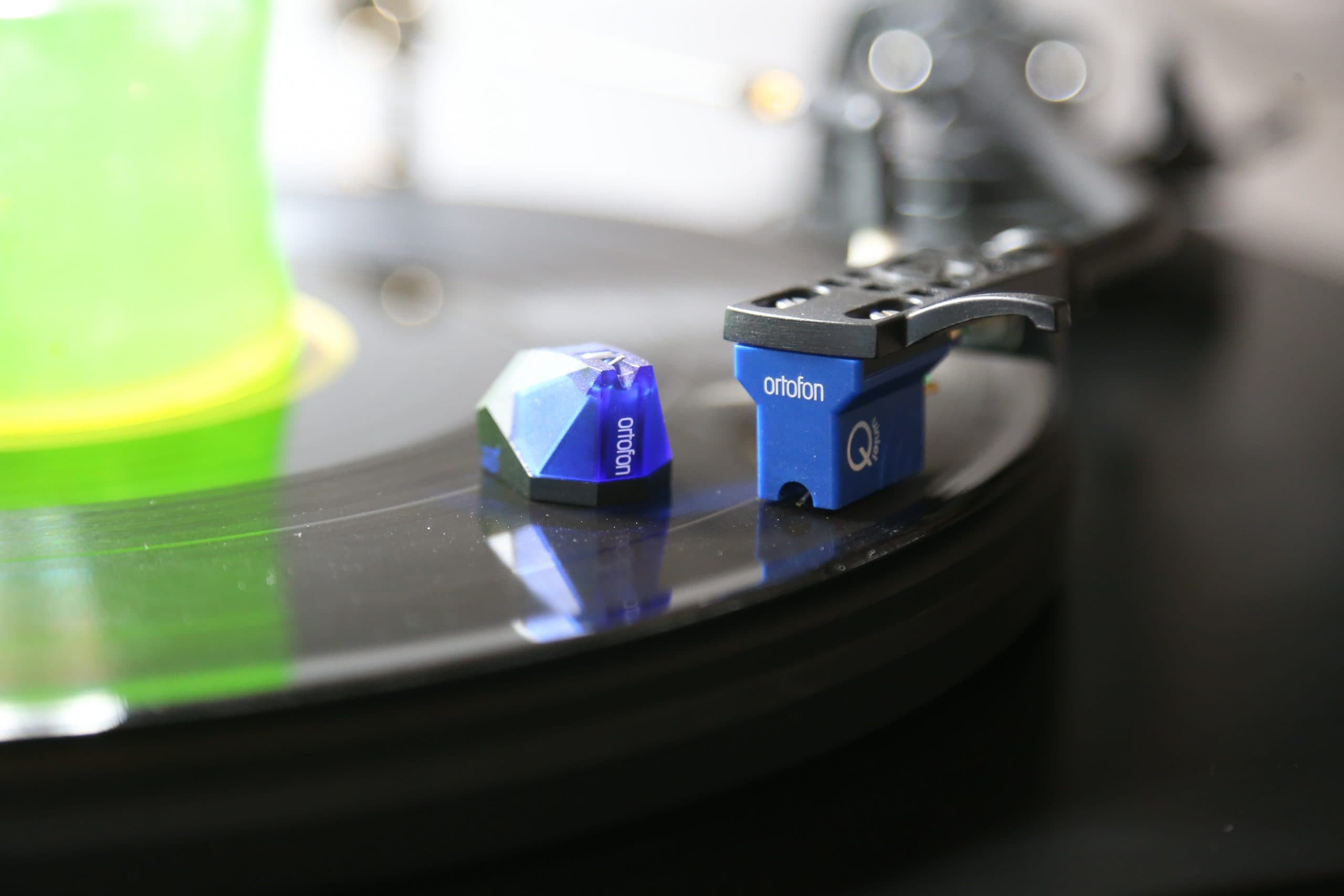 2M blue vs Quintet blue