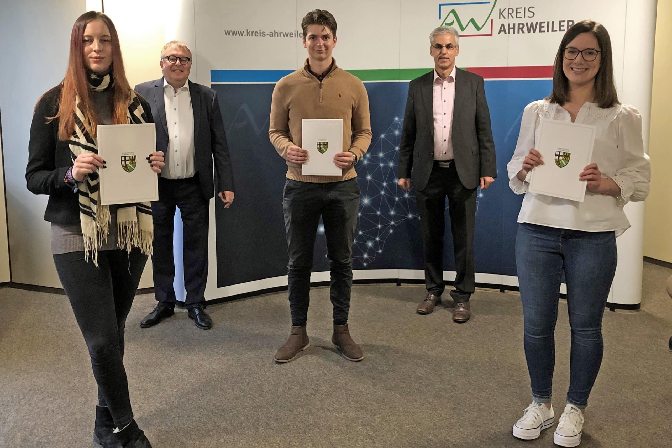 Ausbildung_Studium_abgeschlossen_PR_HP | Kreisverwaltung Ahrweiler