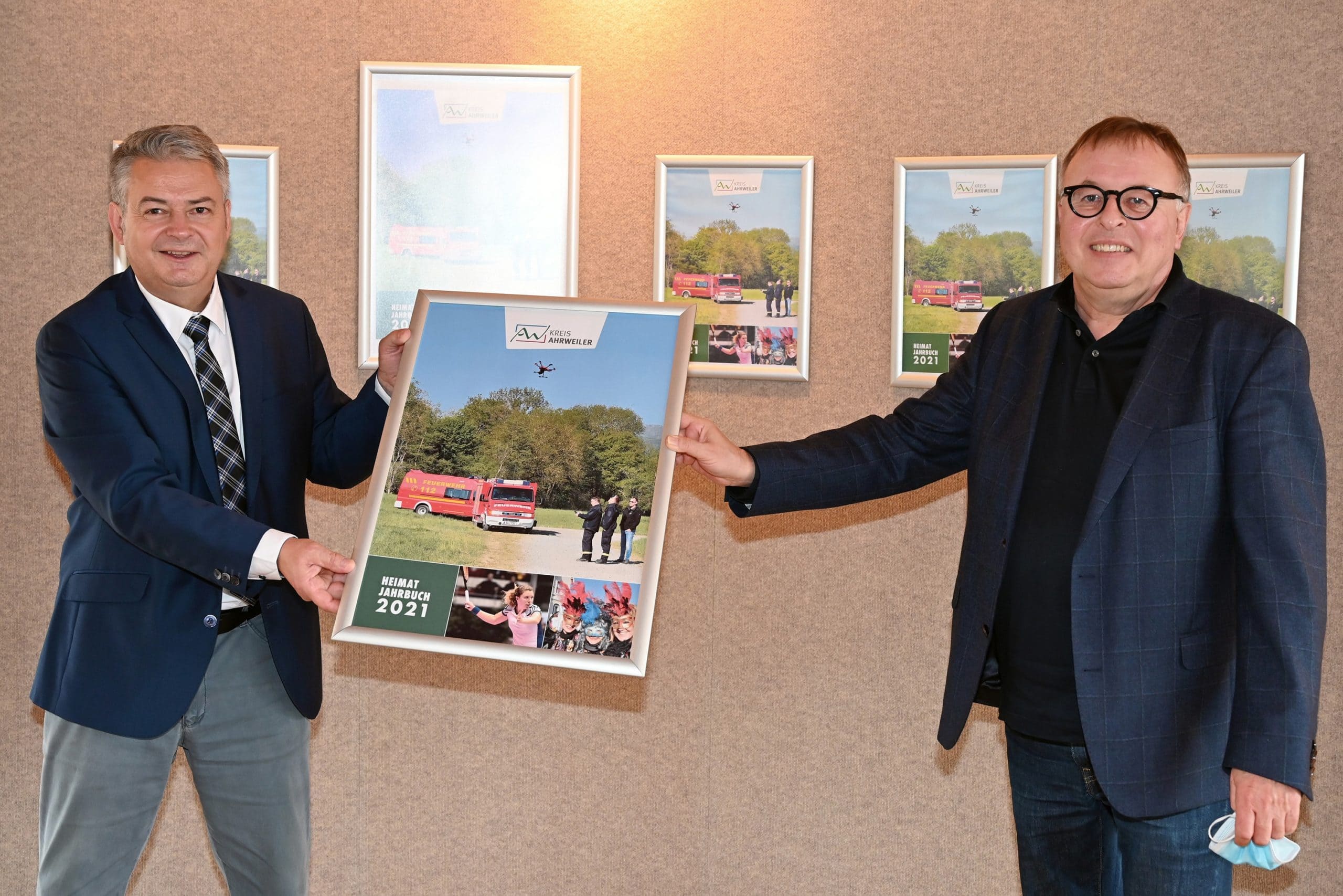 Bad Neuenahr-Ahrweiler, Kreishaus, Präsentation des "Heimat Jahrbuches 2021" | Kreisverwaltung Ahrweiler