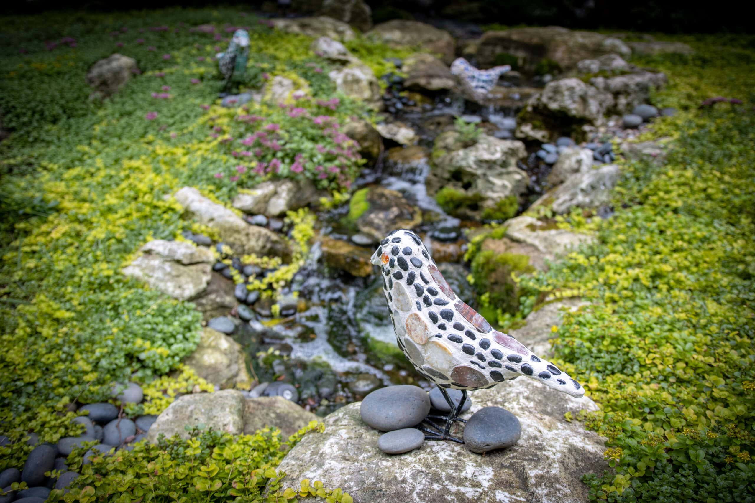 bird statue