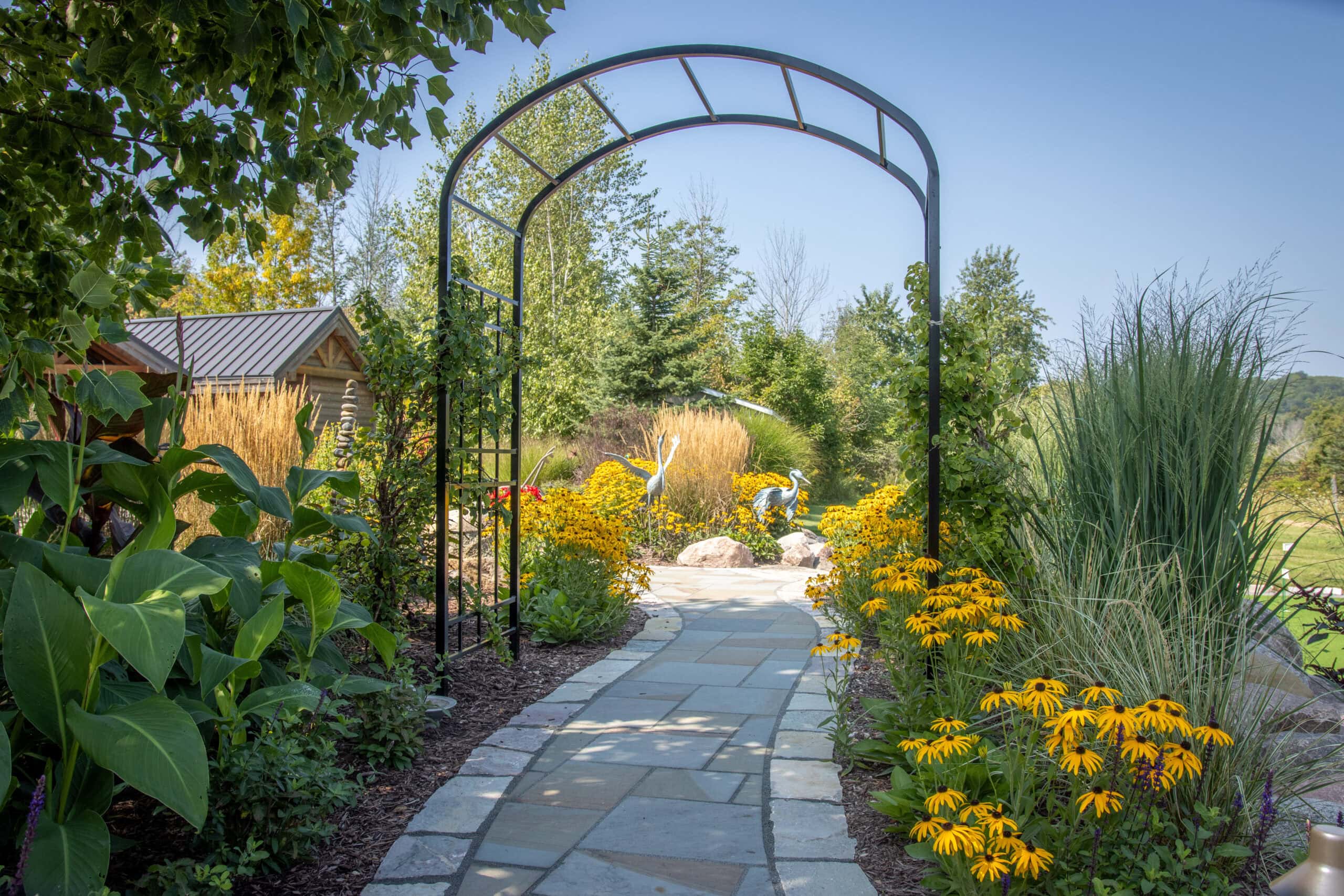 patio and archway