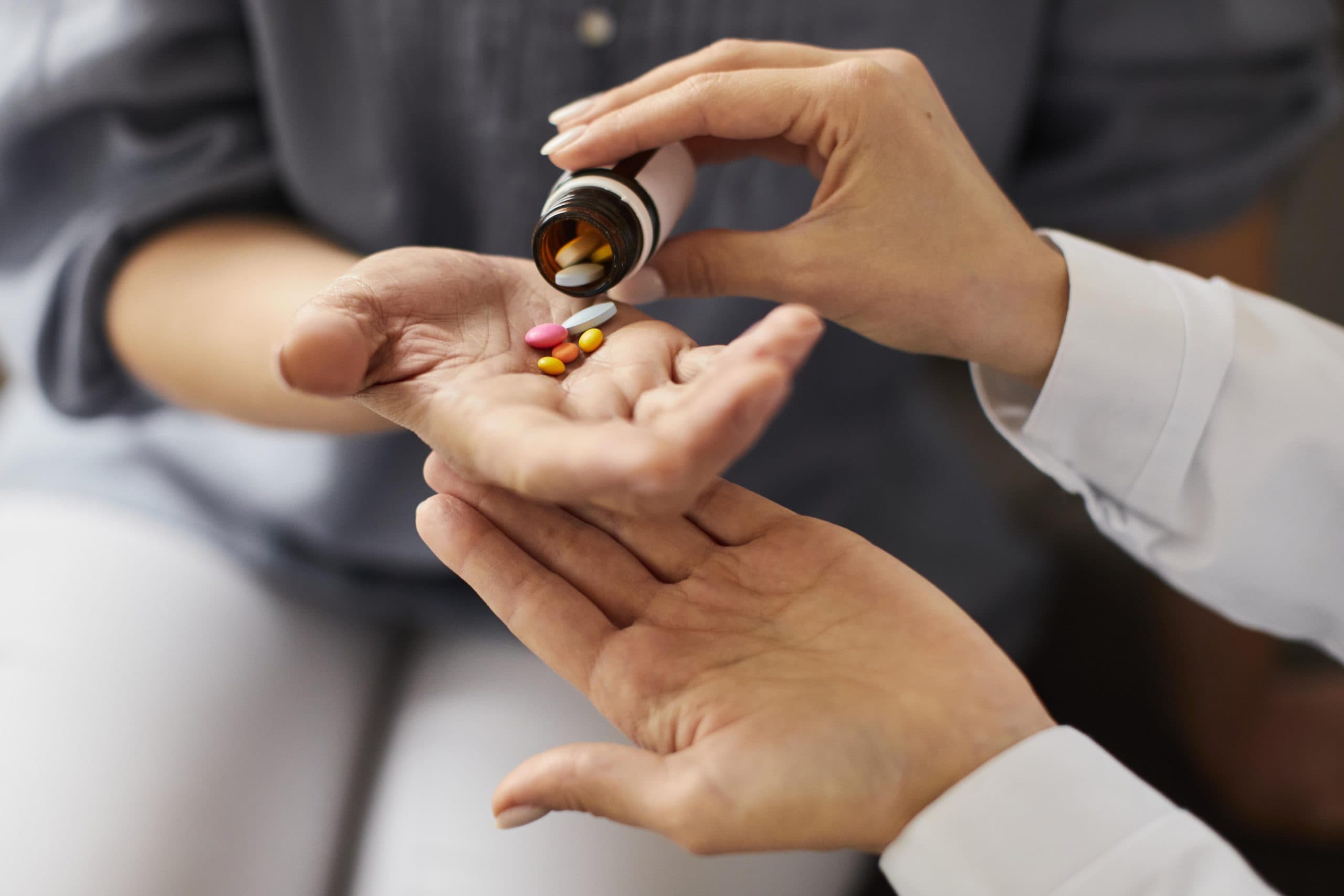para que serve tirzepatide Tirzepatida: O que é, para que serve e quem pode usar?, Você já ouviu falar  da tirzepatida (Mounjaro®), o medicamento que tem ajudado muitas pessoas a  emagrecer, mas não sabe exatamente como ela