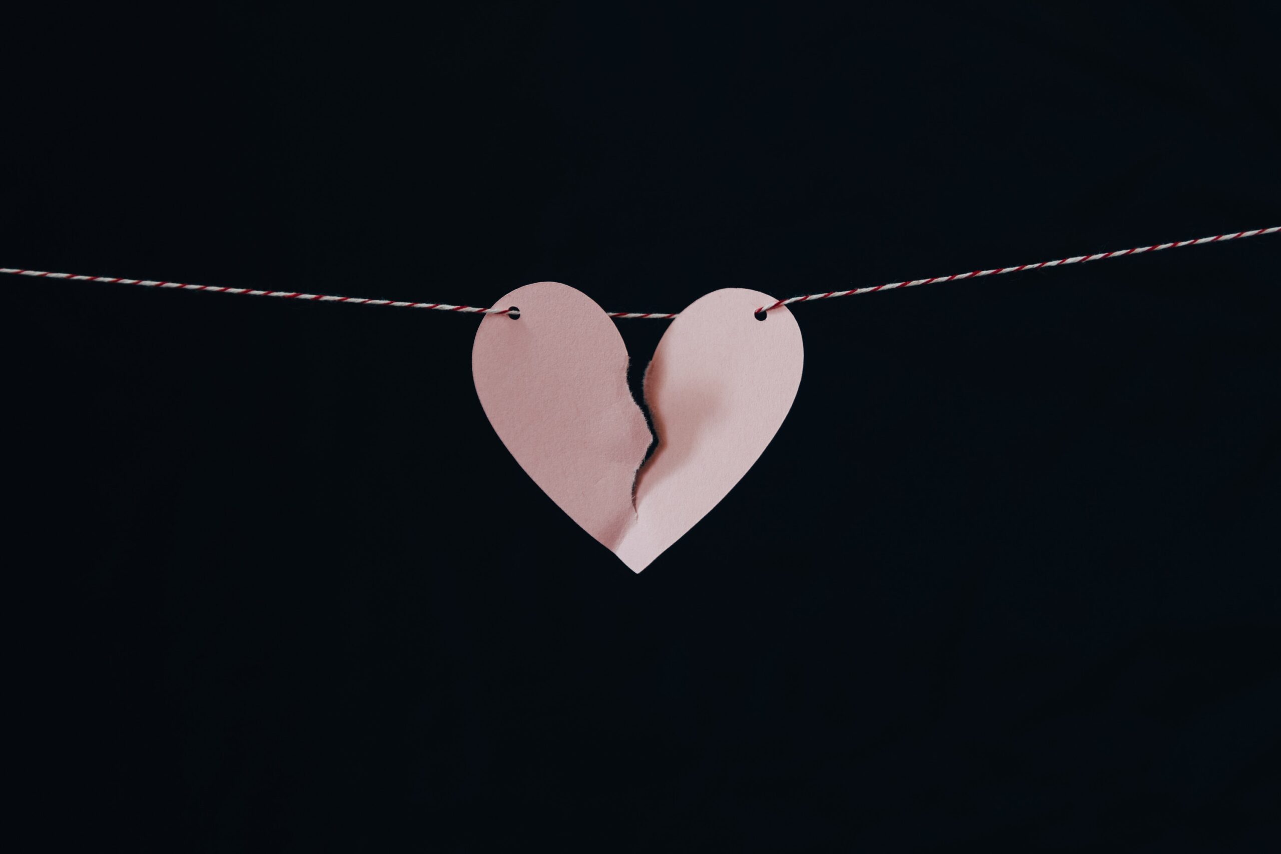 Broken heart on wire