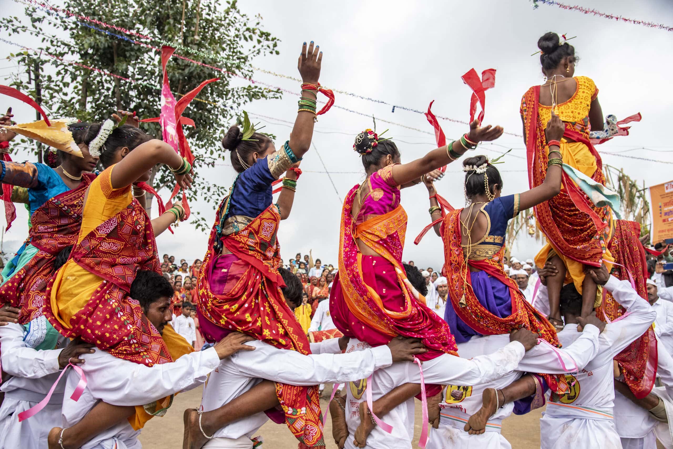 Tarpa Dance