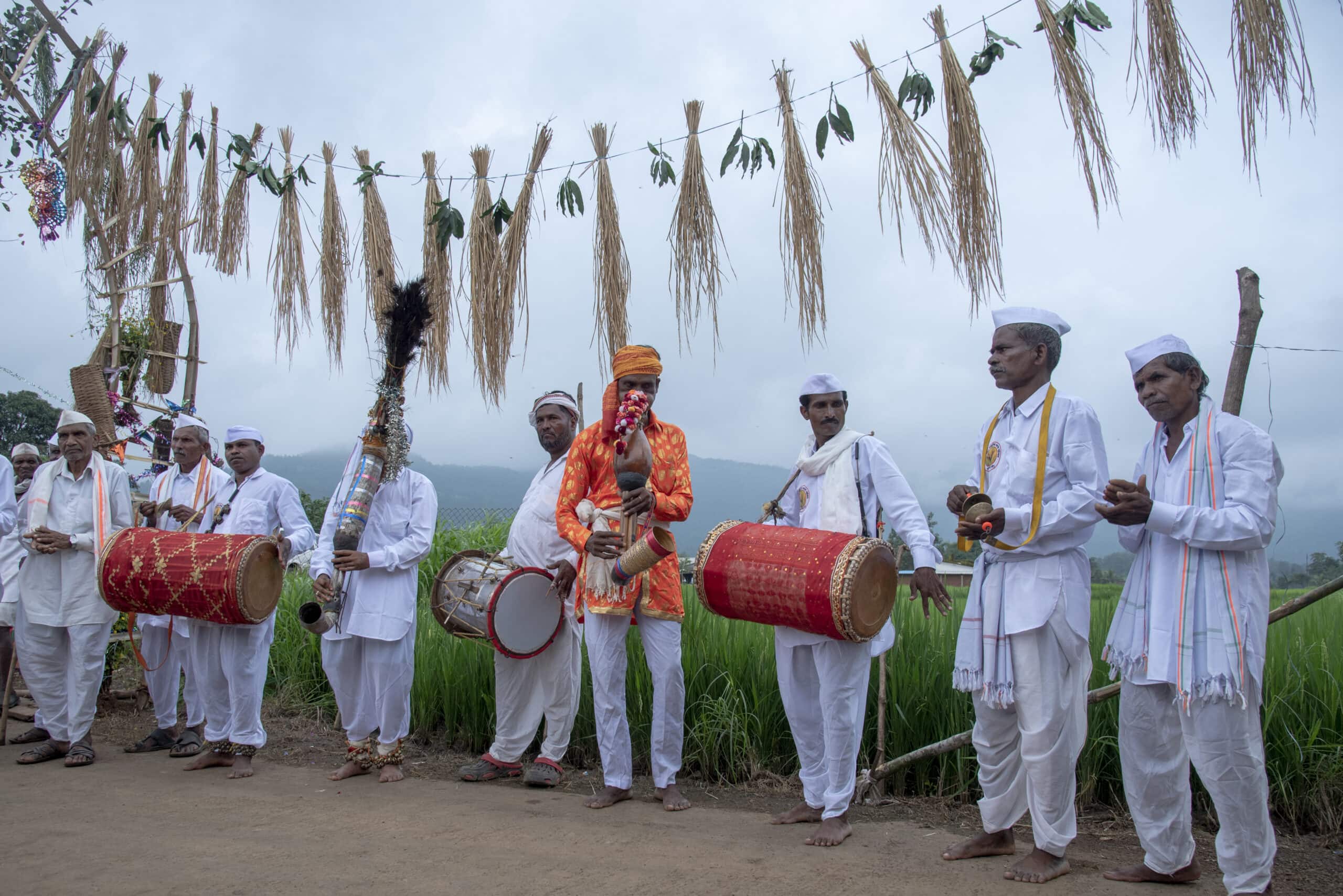Tarpa Dance