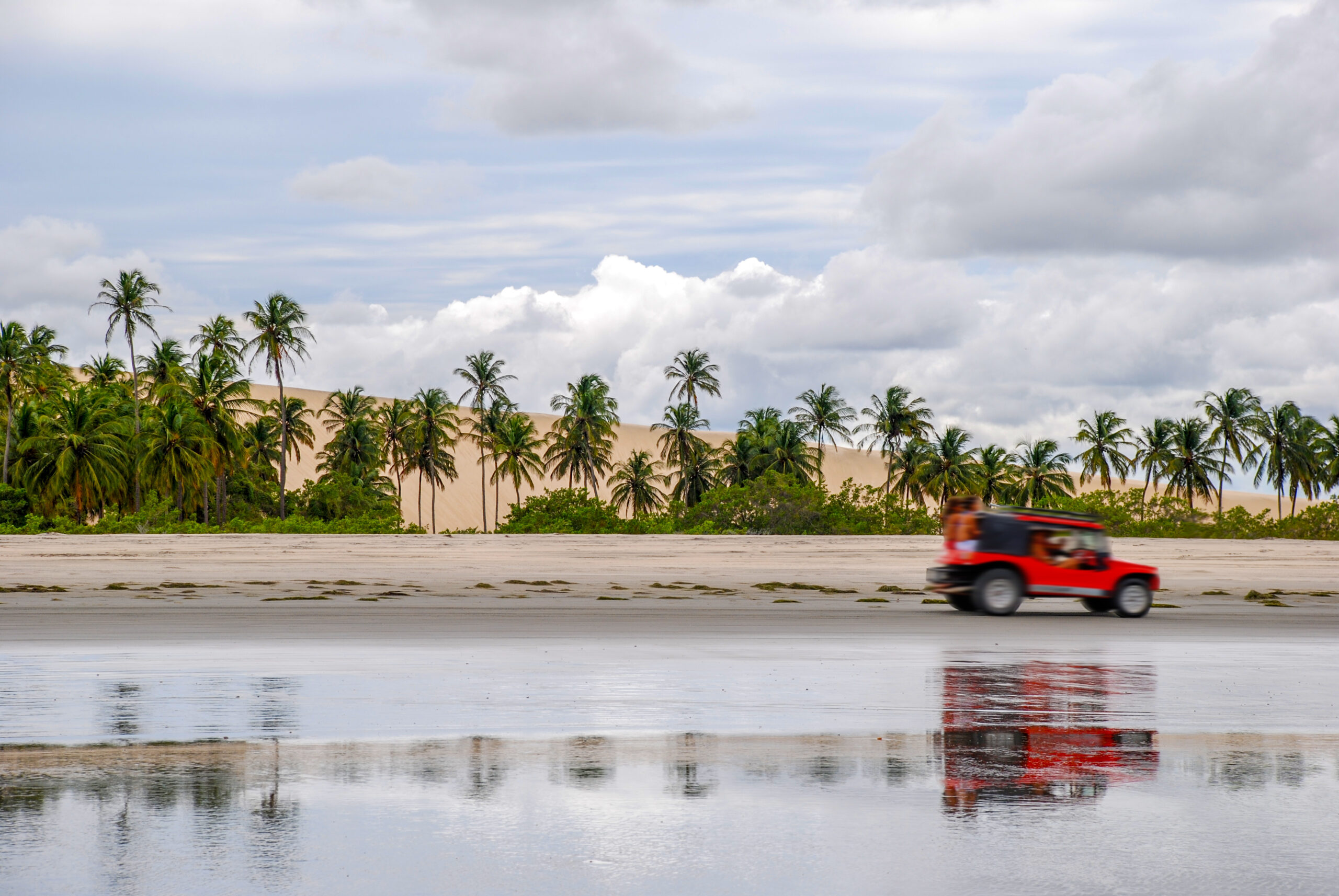 You are currently viewing Jericoacoara Guide: How to enjoy the charming fishing village in Ceará, Brazil!
