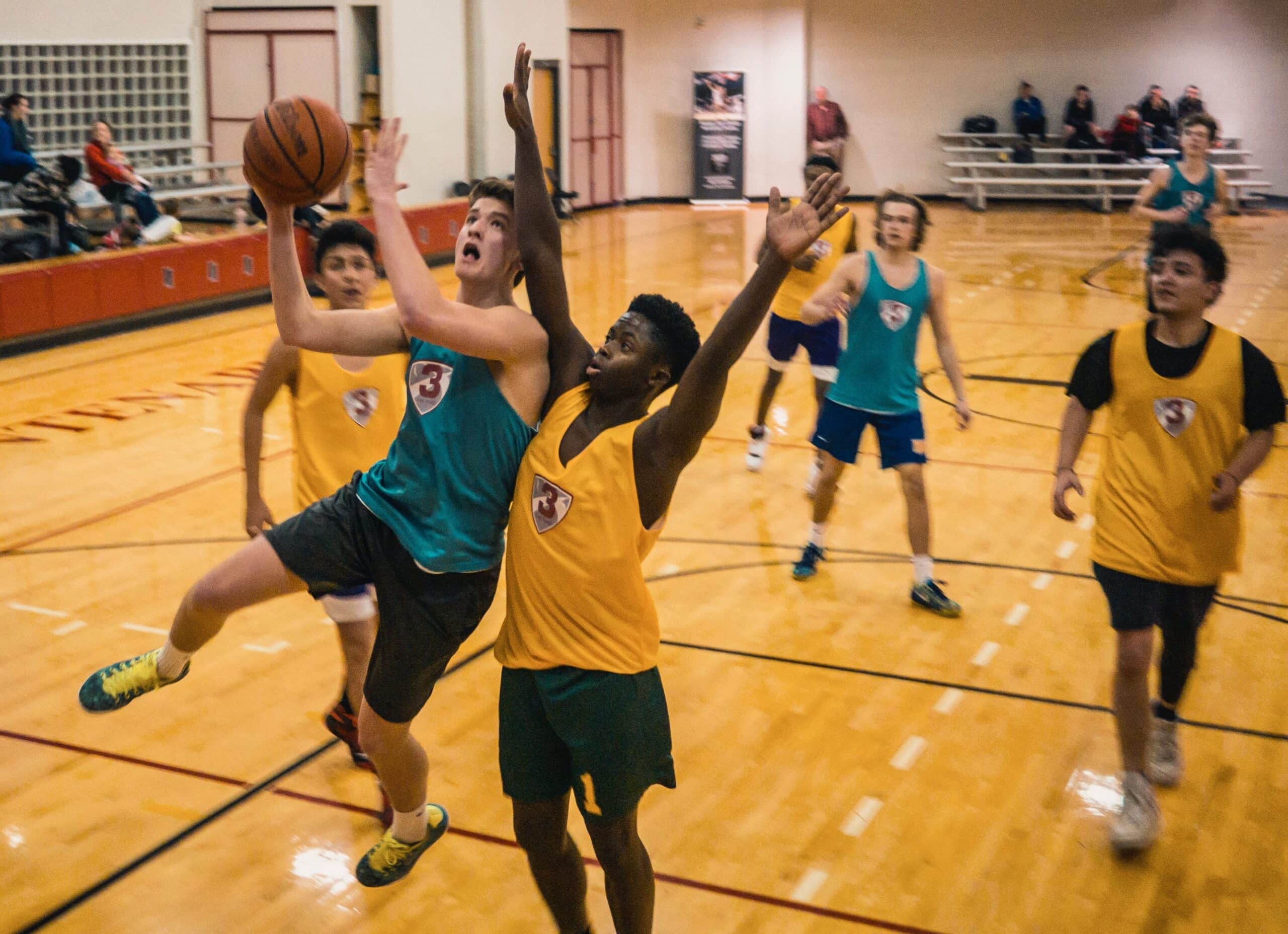 Mandatory proof of vaccination for Toronto indoor sports participants age 12 and older