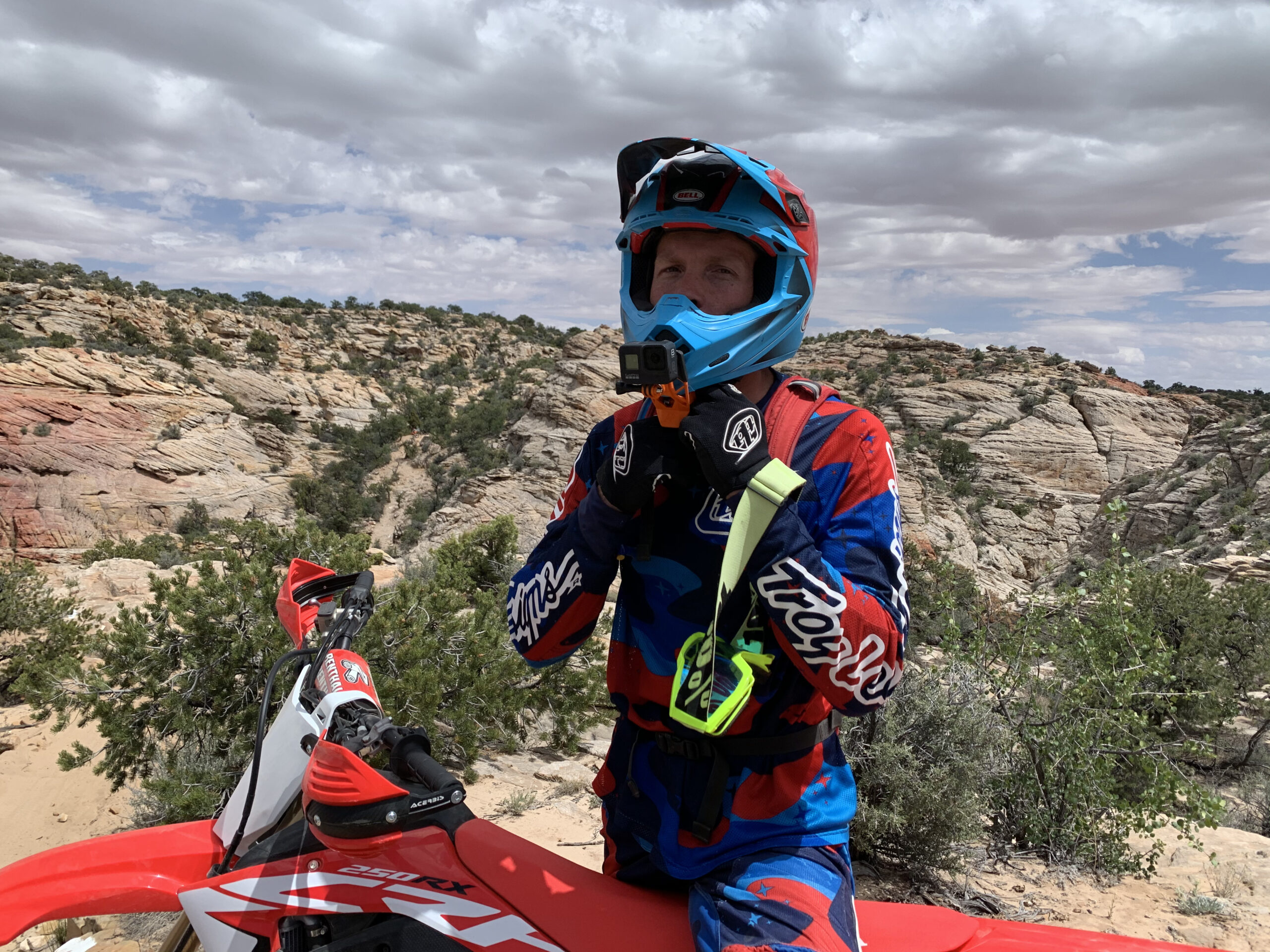 dirt biking gloves