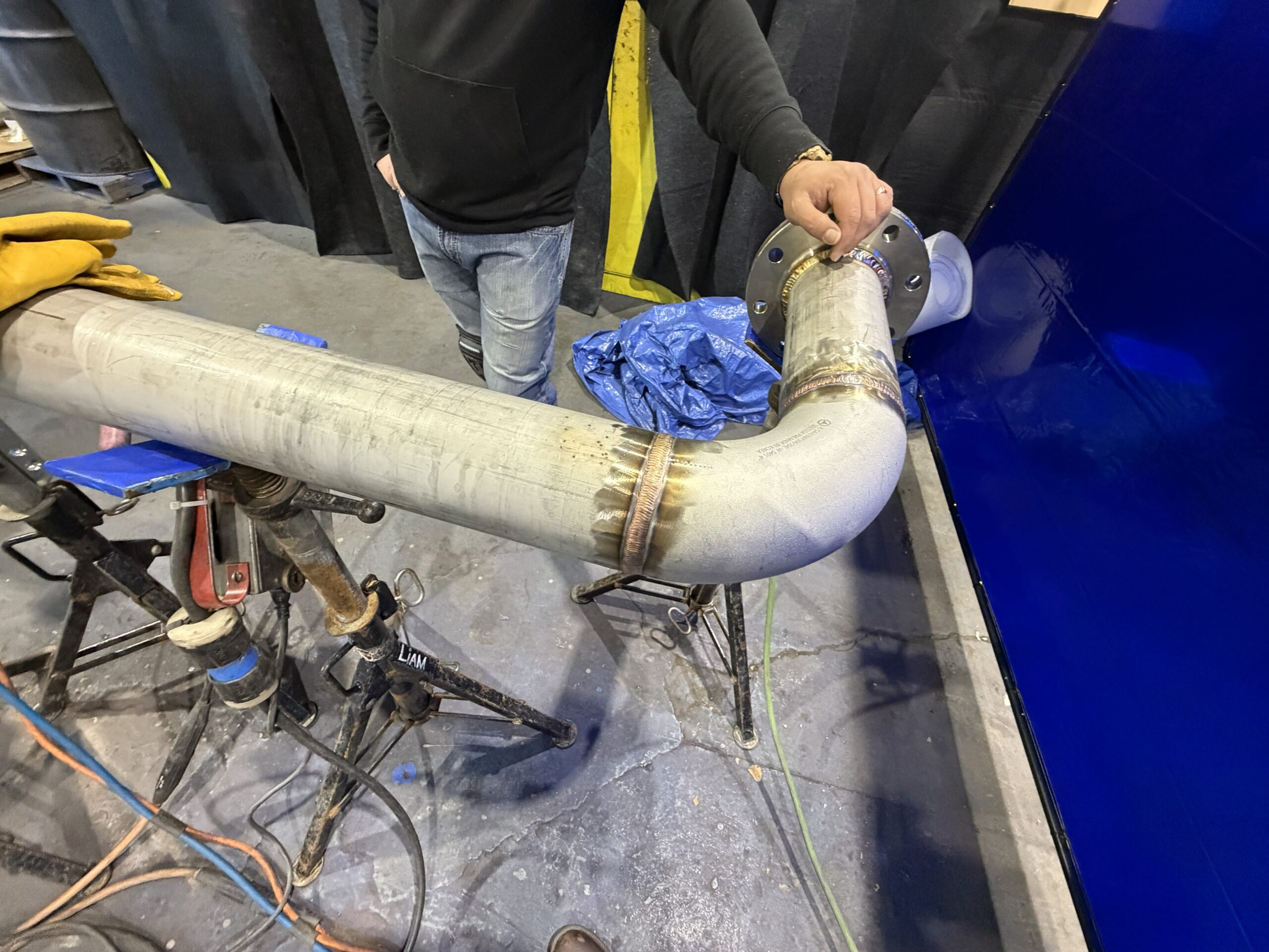 Stainless steel pipe spooling fabrication with precision welding for industrial and refinery applications in Houston, Texas