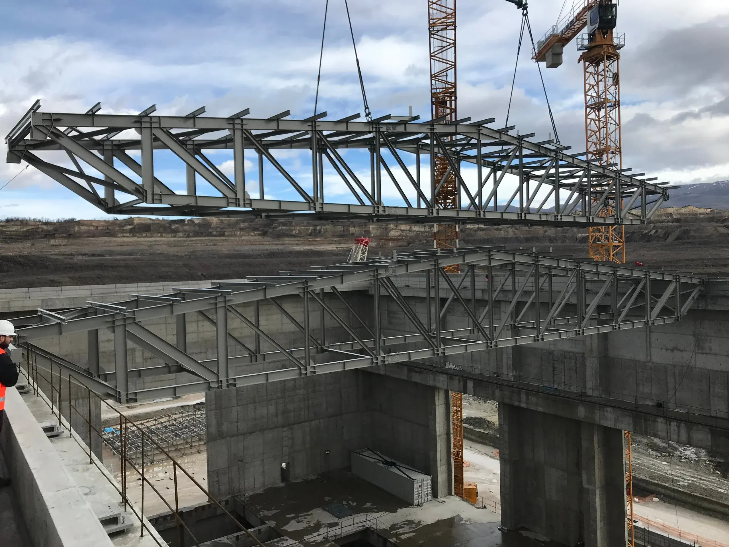 https://www.liaromatis.gr/wp-content/uploads/2026/03/High-Rise-Steel-Structures-scaled.webp