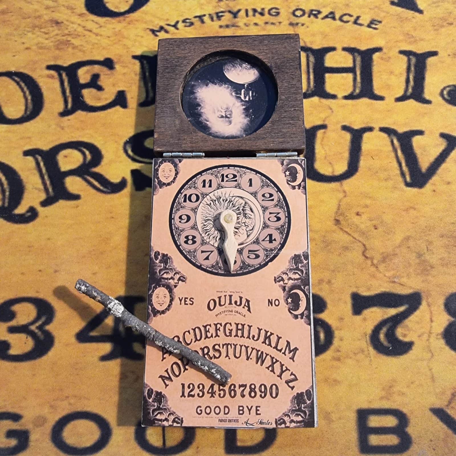 El Poder de la OUIJA
