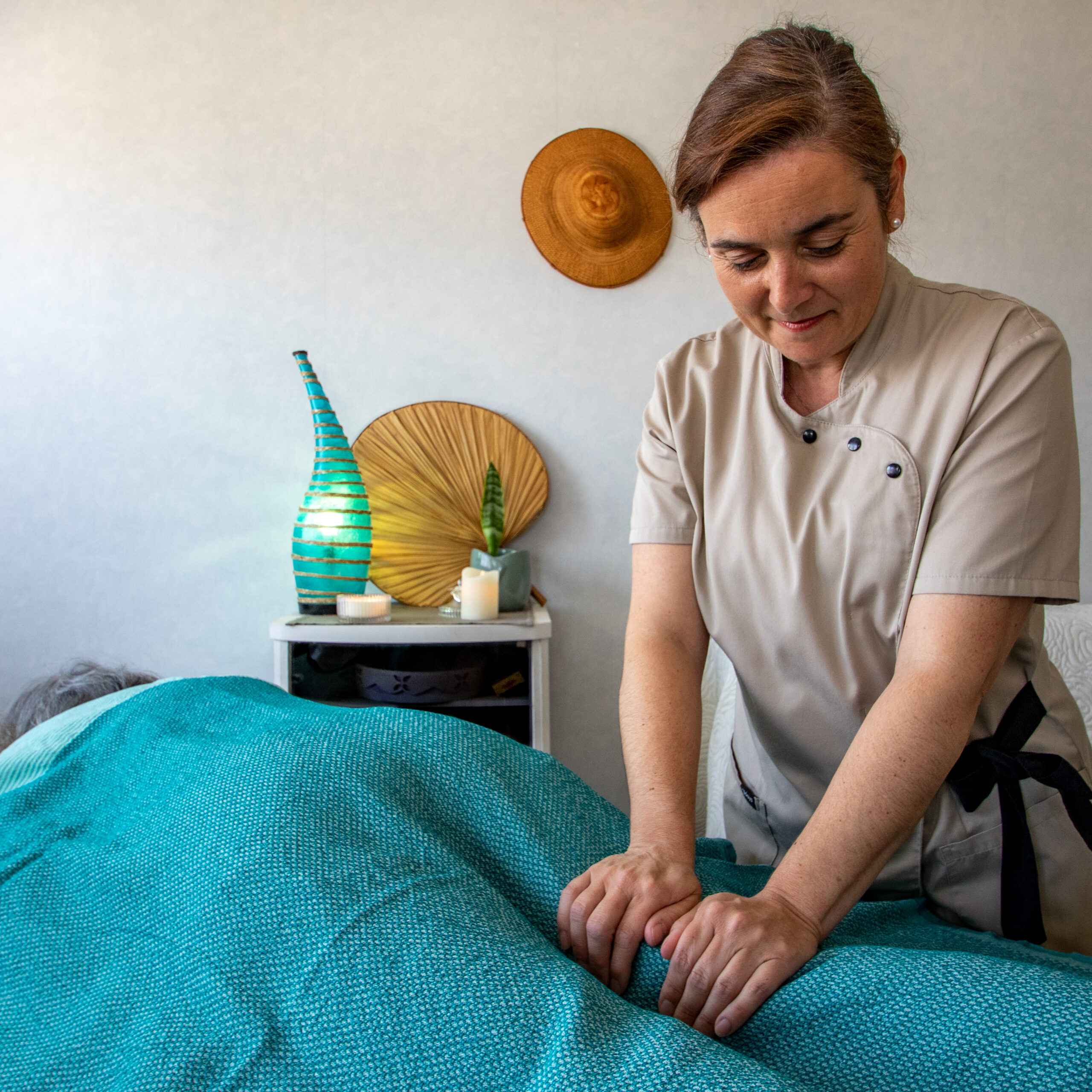 Shiatsu sur les jambes