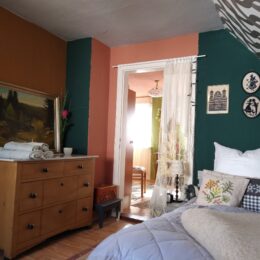 Schlafzimmer1 obere Etage 