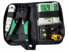 Kit de herramientas para red con cortadora, ponchadora, tester y accesorios, ideal para instalaciones y mantenimiento de redes de cable Ethernet y fibra óptica.