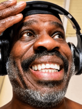 Aldon_Gooding