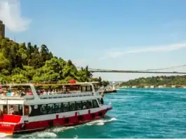 ferry d’Istanbul sur le Bosphore