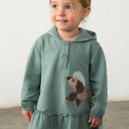 Vestido con capucha volantes MAYORAL