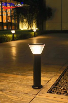 Đèn sân vườn năng lượng mặt trời NL-MT36