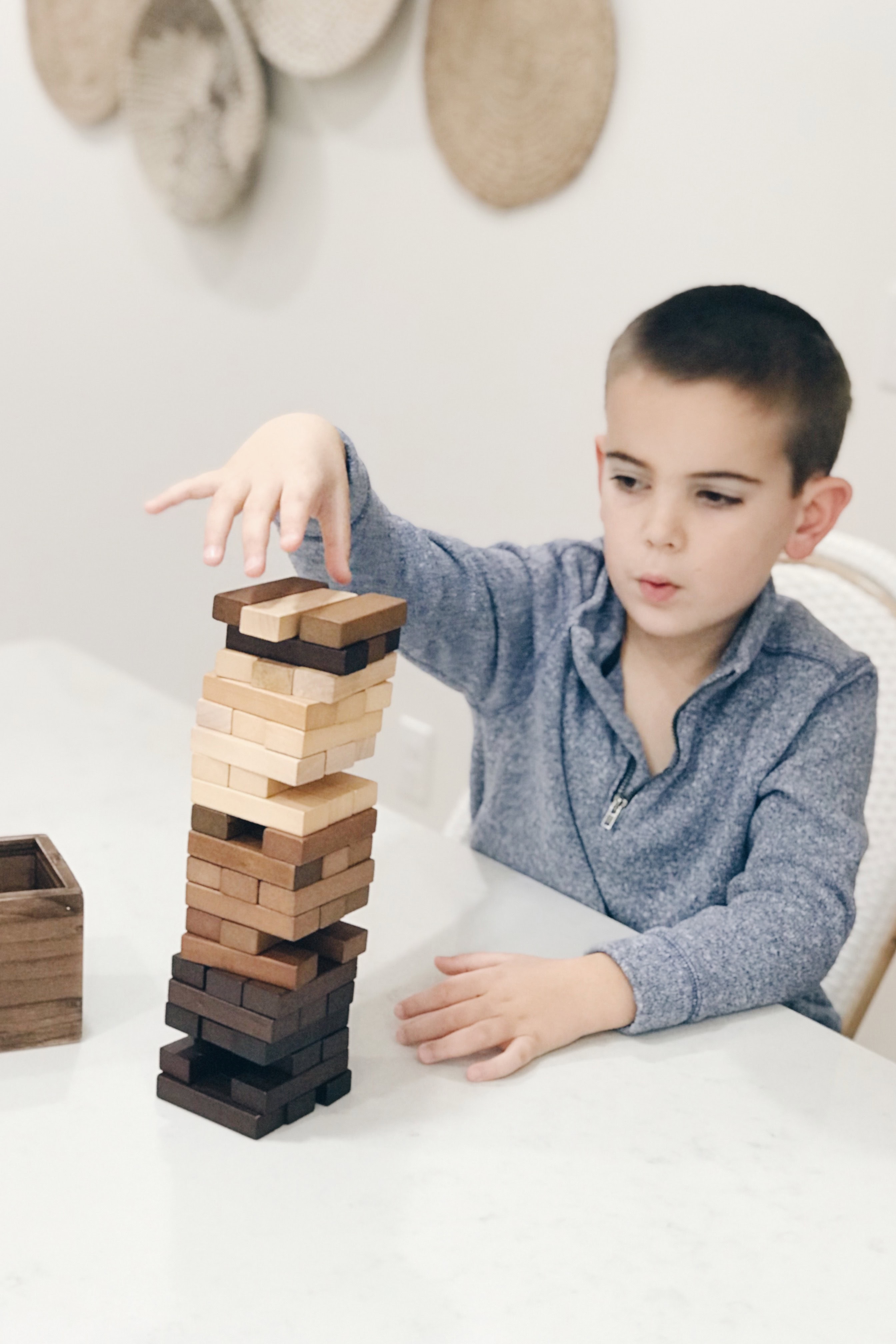 fun holiday party games for the family