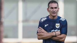 Pelatih Timnas Indonesia U-23, Gerald Vanenburg, merespons perbedaan antara timnya dengan sebelumnya menyusul kegagalan ke Piala Asia U-23 2026.