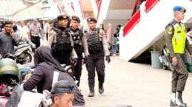 Polisi Militer Kodam III/Siliwangi melancarkan operasi besar-besaran untuk memberantas premanisme di Pasar Semi Modern Sumedang. Kamis (30/10).