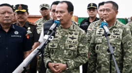 Kepala Staf Umum (Kasum) TNI bersama Satuan Tugas Penertiban Kawasan Hutan (Satgas PKH) turun langsung meninjau kapal TB Capricorn 106/TK Capricorn 92.210 yang mengangkut muatan tersebut.