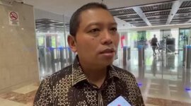 Anggota Komisi IX DPR RI, Zainul Munasichin, meminta pemerintah segera menyusun strategi penganggaran yang mampu menjamin keberlanjutan Program Makan Bergizi Gratis.