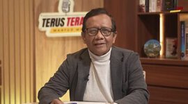Mahfud MD soroti perubahan gaya pemerintahan Prabowo, mulai jarang ke luar negeri hingga lebih berhati-hati dalam berpidato. 