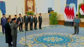 Presiden RI Prabowo Subianto melantik Suahasil Nazara sebagai Menteri Keuangan menggantikan Purbaya Yudhi Sadewa. 