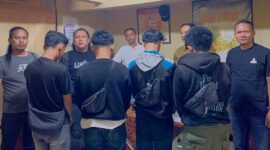 Tim Resmob Ditreskrimum Polda Jawa Barat melalui Kring Priangan Timur mengamankan empat orang terduga pelaku dugaan tindak pidana penganiayaan. ( Poto dok Humas Polda Jabar)