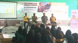 Anggota Dewan Perwakilan Rakyat Daerah (DPRD) Provinsi Jawa Barat, Dr. Ir. Edi Askari, M.M., merealisasikan program “DPRD Jabar Mengabdi dalam Pendidikan Demokrasi”.