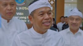 Gubernur Jabar Dedi Mulyadi menyebut persoalan perizinan itu sebelumnya telah ditanyakan kepada pihak perusahaan saat pertemuan pada 28 Juli 2026.