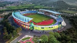 Pemerintah Provinsi Jawa Barat bersama Pemerintah Kabupaten Bandung menyiapkan renovasi Stadion Si Jalak Harupat pada 2027.