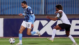 Alt= phase de jeu d'une précédente rencontre entre l'AS FAR et Pyramids FC.