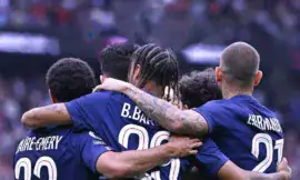 alt= Le PSG bat Lens 2-0 mais perd trois joueurs