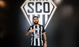 ALT= Amine Sbaï sous le maillot de SCO Angers.