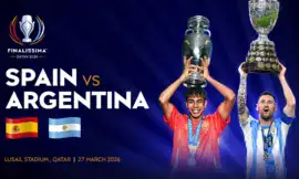 Affiche de la Finalissima Espagne vs Argentine avec Lamine Yamal et Lionel Messi brandissant leurs trophées.