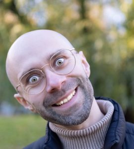 this person needs a franchise lawyer