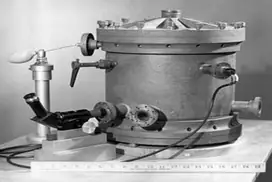 Το πείραμα με την σταγόνα λαδιού.