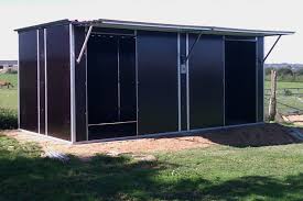 Weidehütte mit Vordach