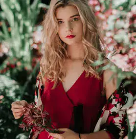 Housewife Escort in Mumbai